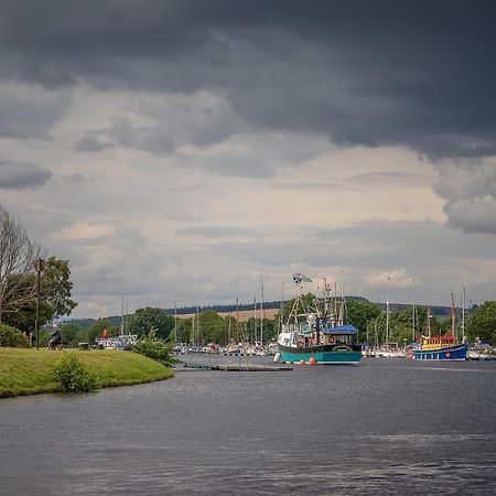 Great Glen Way Canal Side Apartment Inverness Exteriér fotografie